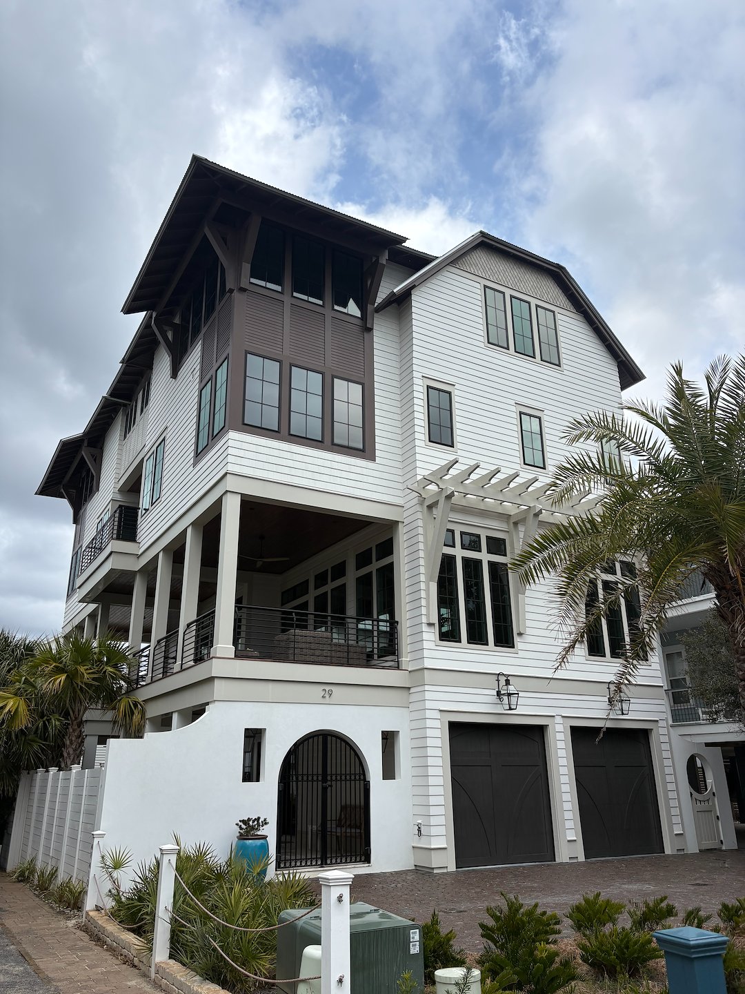 House washing in Santa Rosa, Beach Florida